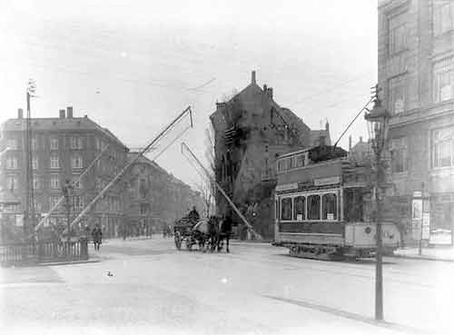 Falkoner All ved Frederiksberg station